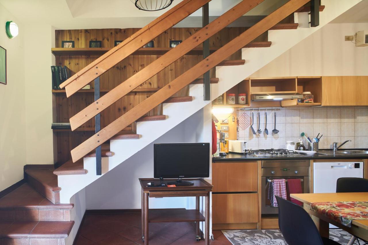 Little Brick House On Siena Hills With Balconies Daire Dış mekan fotoğraf